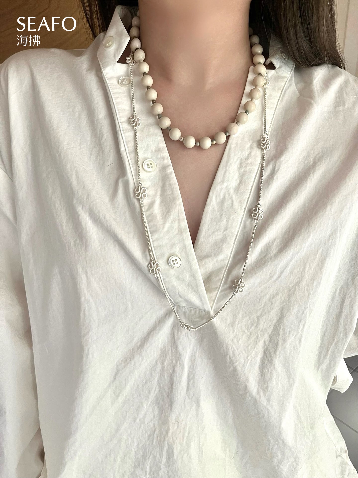 'Knotless' White Stone Necklace