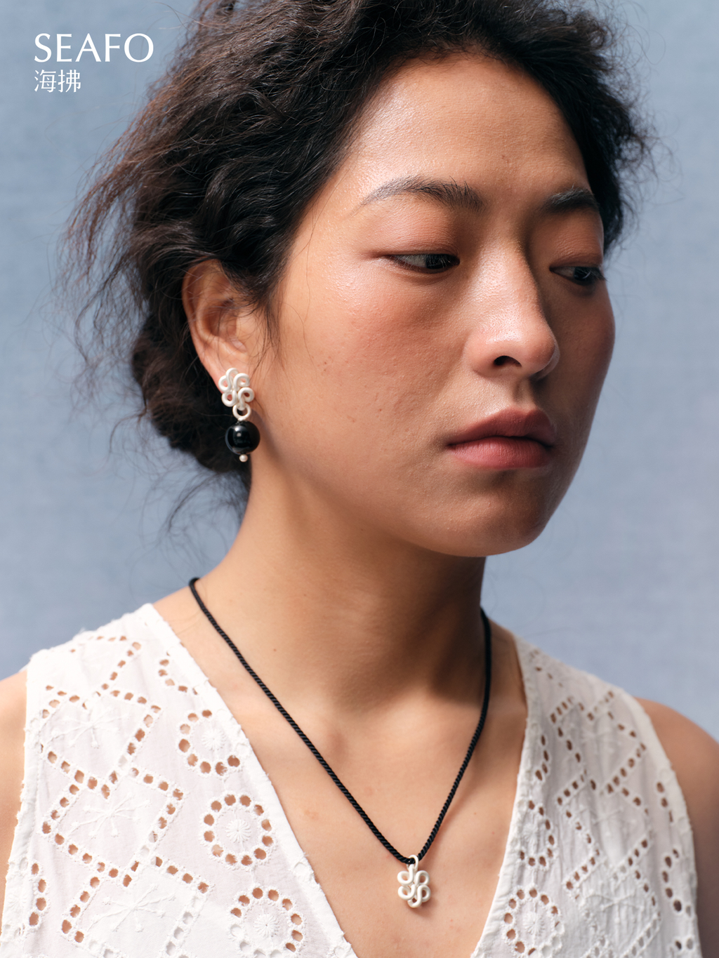 Black Stone Knotless Earrings