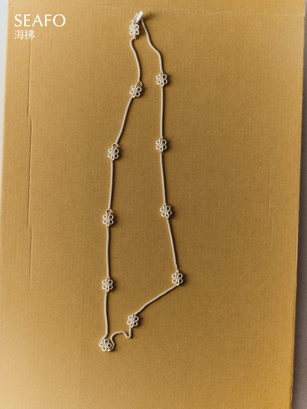 Knotless Necklace