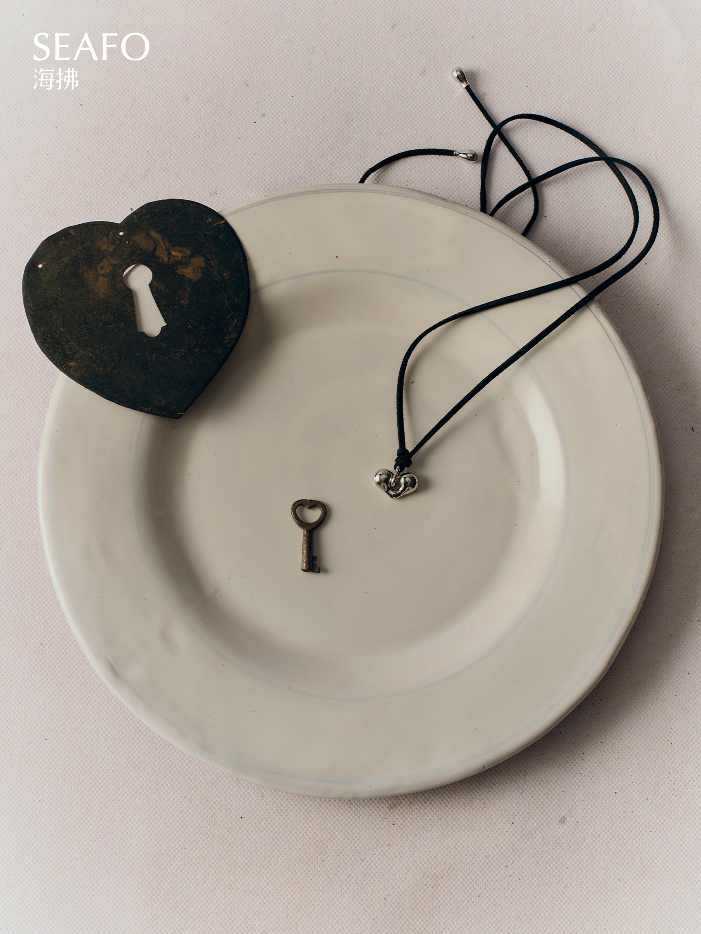 'Classic' Love Necklace