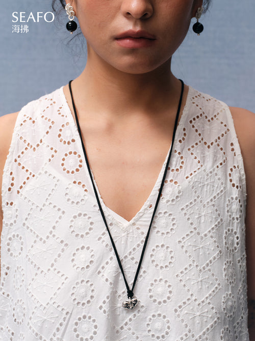 'Classic' Love Necklace