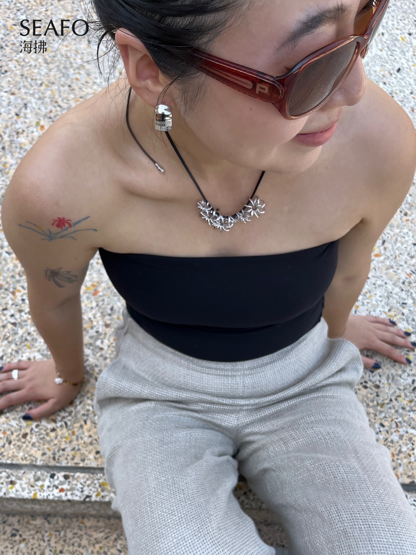 'Ware' Flower Necklace