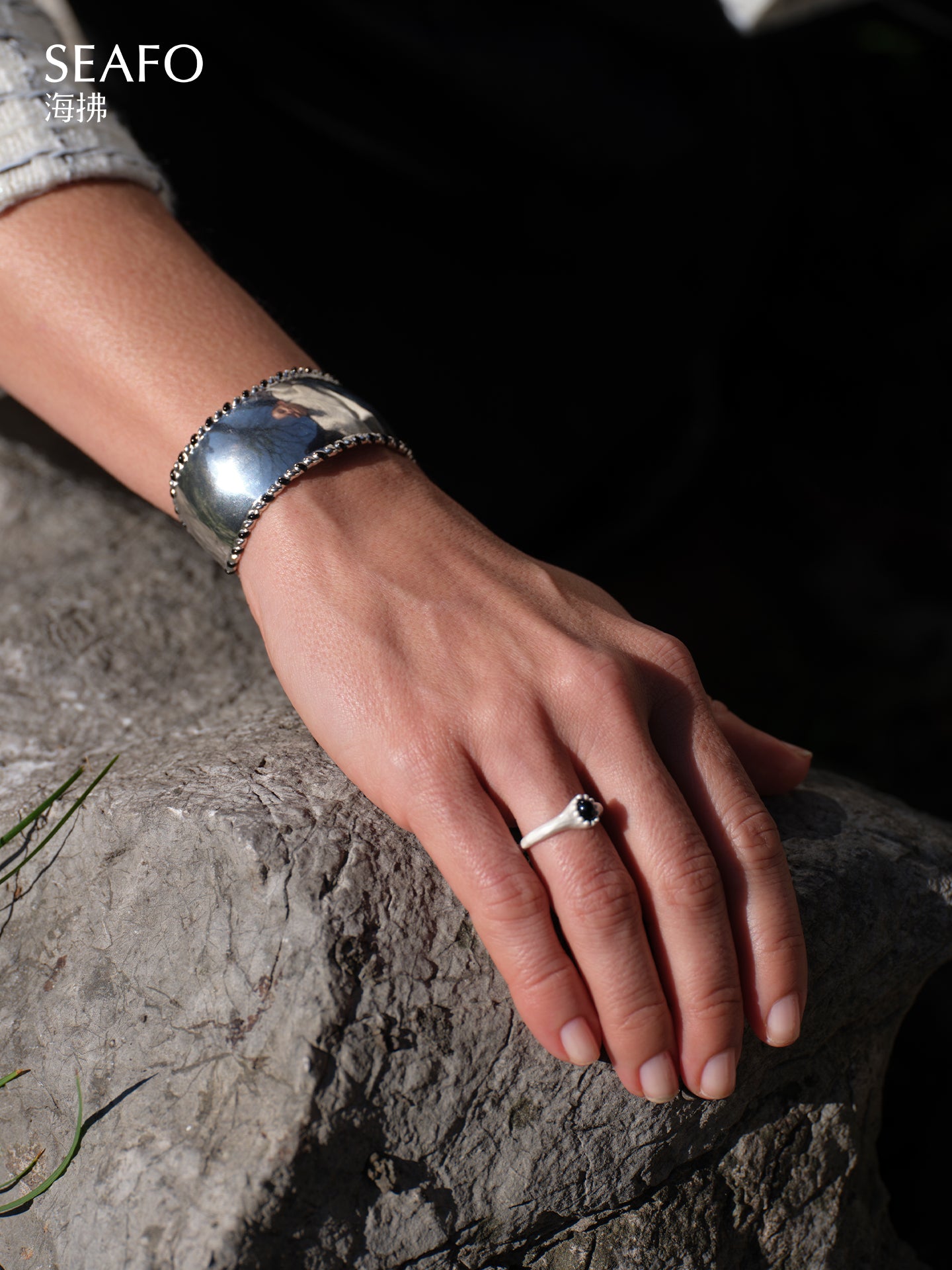 'Lacquer' B&W Bracelet