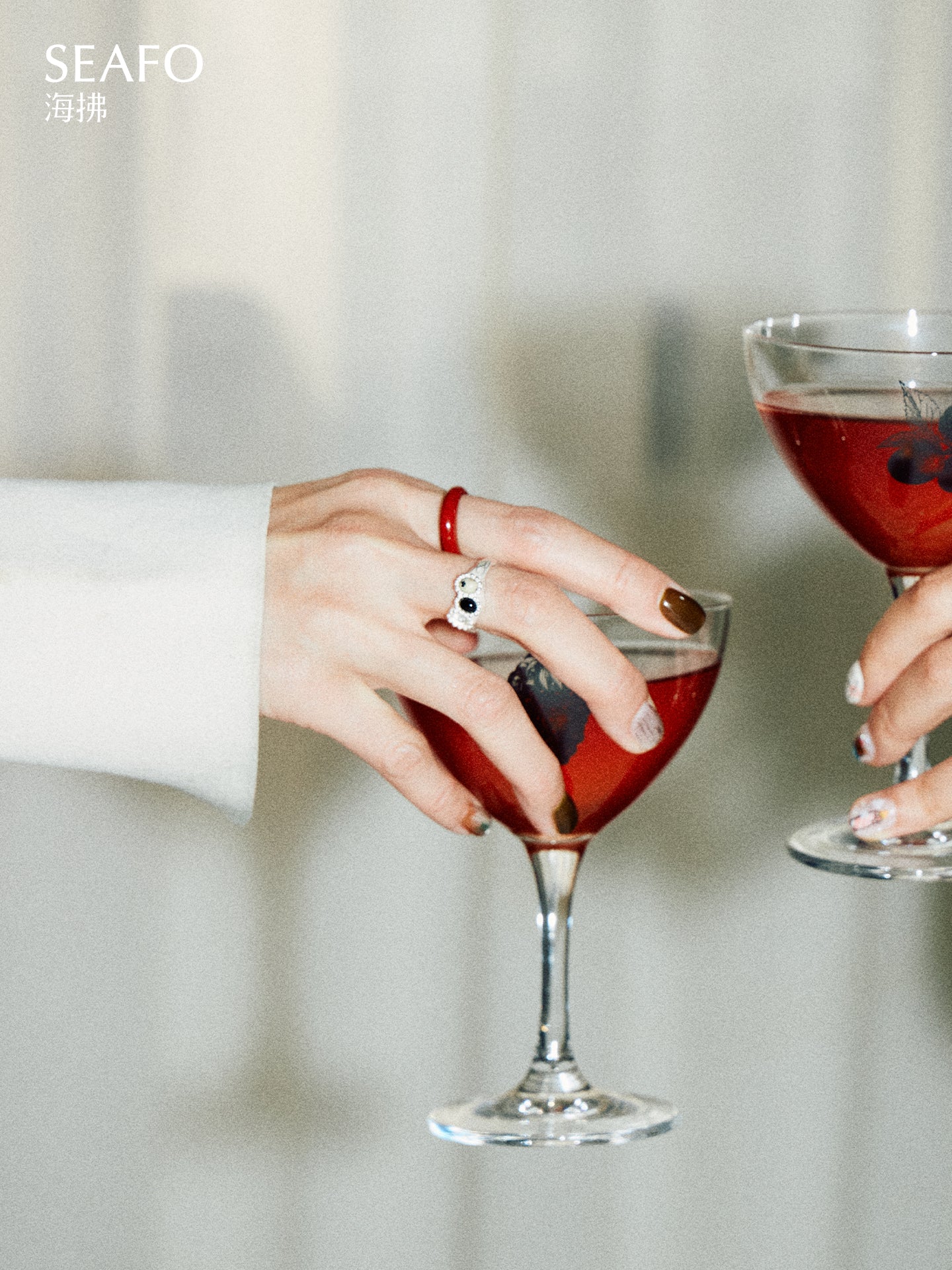 'Classic' Three-Stone Grandma Ring(Black Agate)