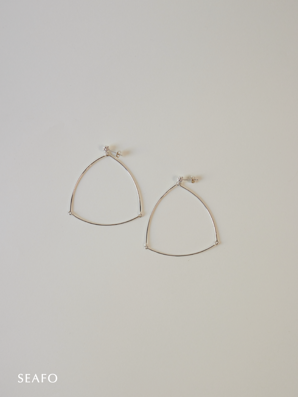 SEAFO - Kintsugi Triangle Earrings Silver/Gold